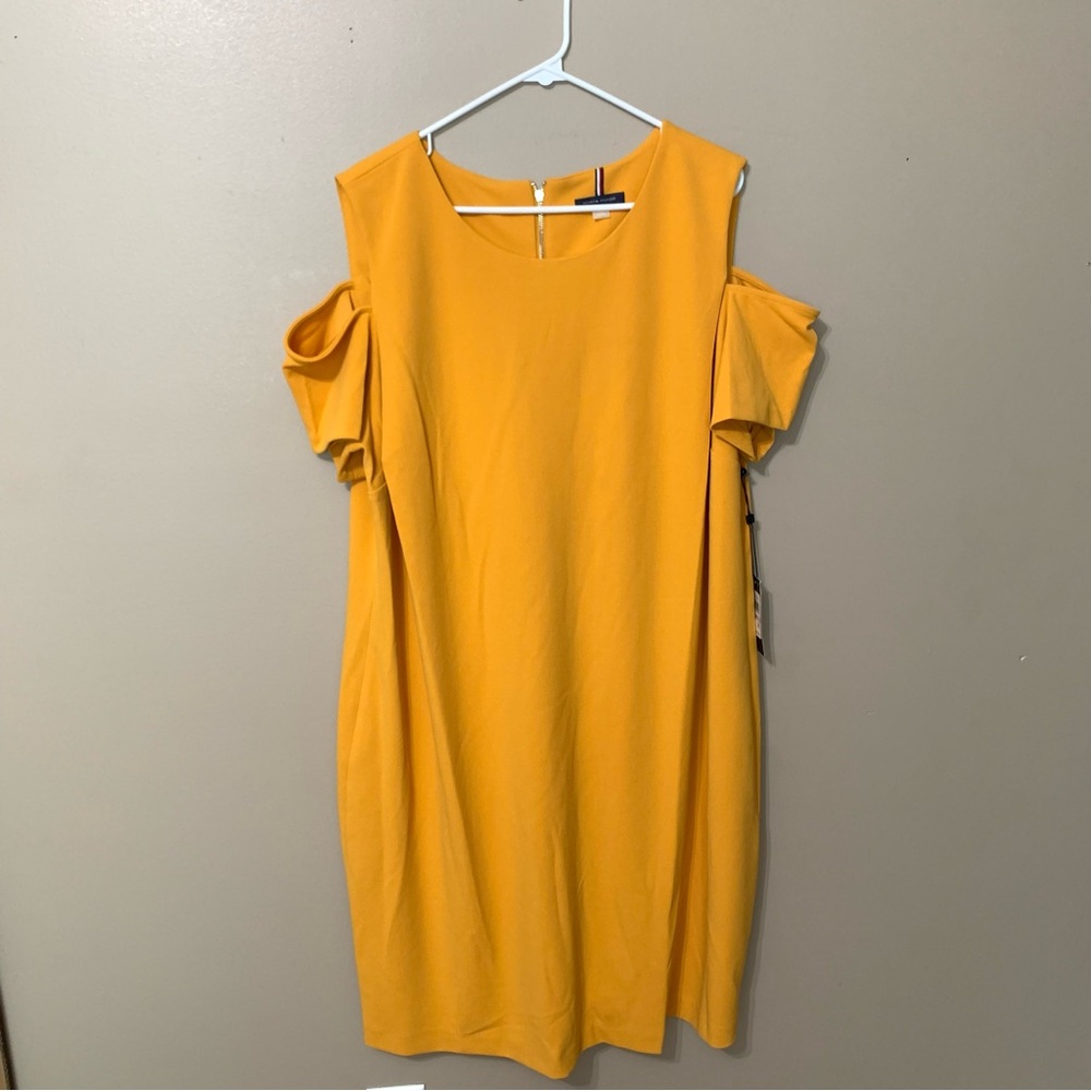 Tommy Hilfiger Cold Shoulder Dress Color:Sunflower Women’s Plus Size 22 NWT $109